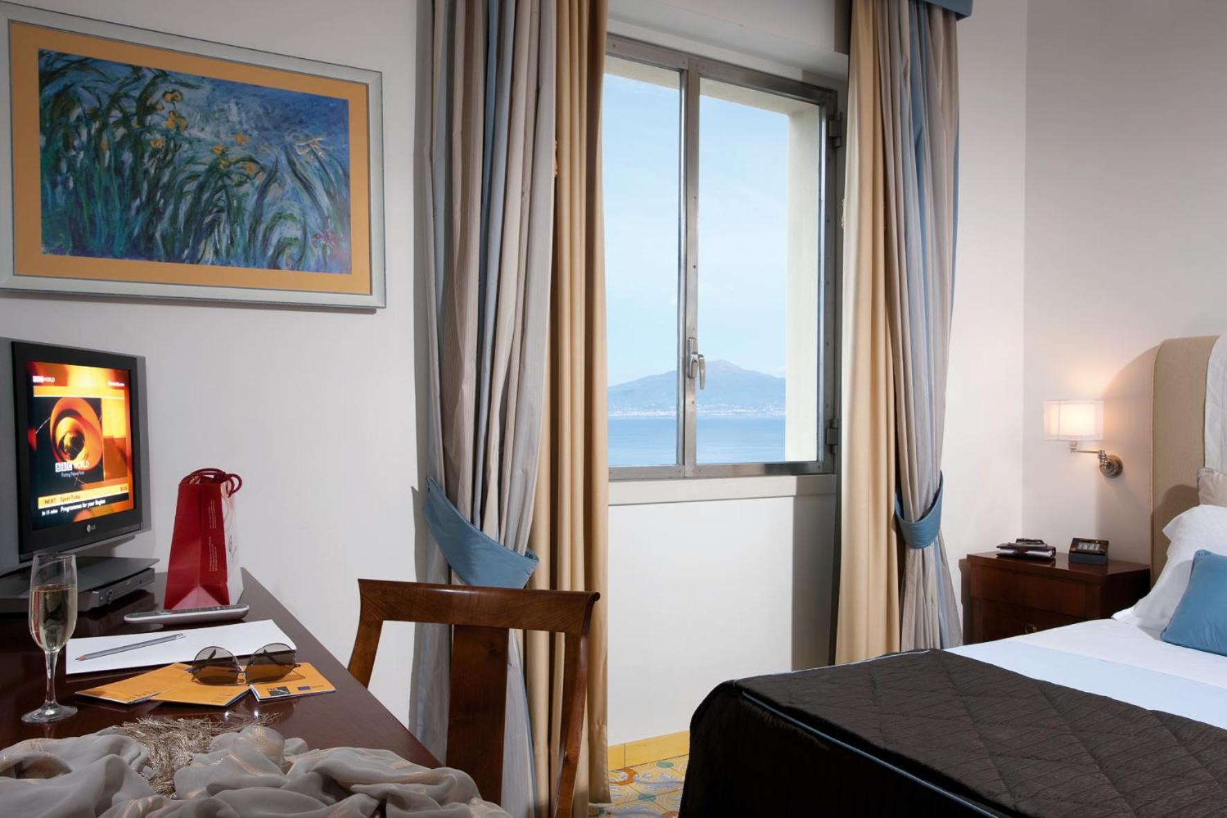Hotel Grand Angiolieri 5*